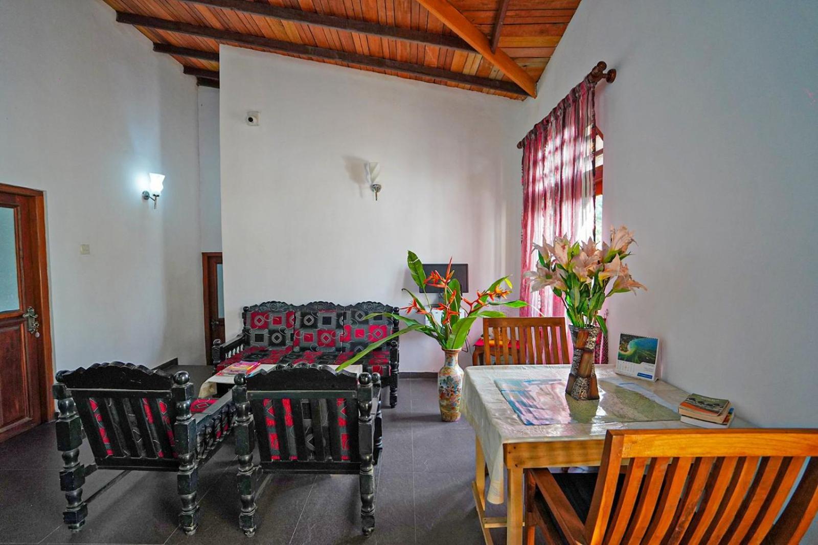 4Ty Two Homestay Galle Dış mekan fotoğraf
