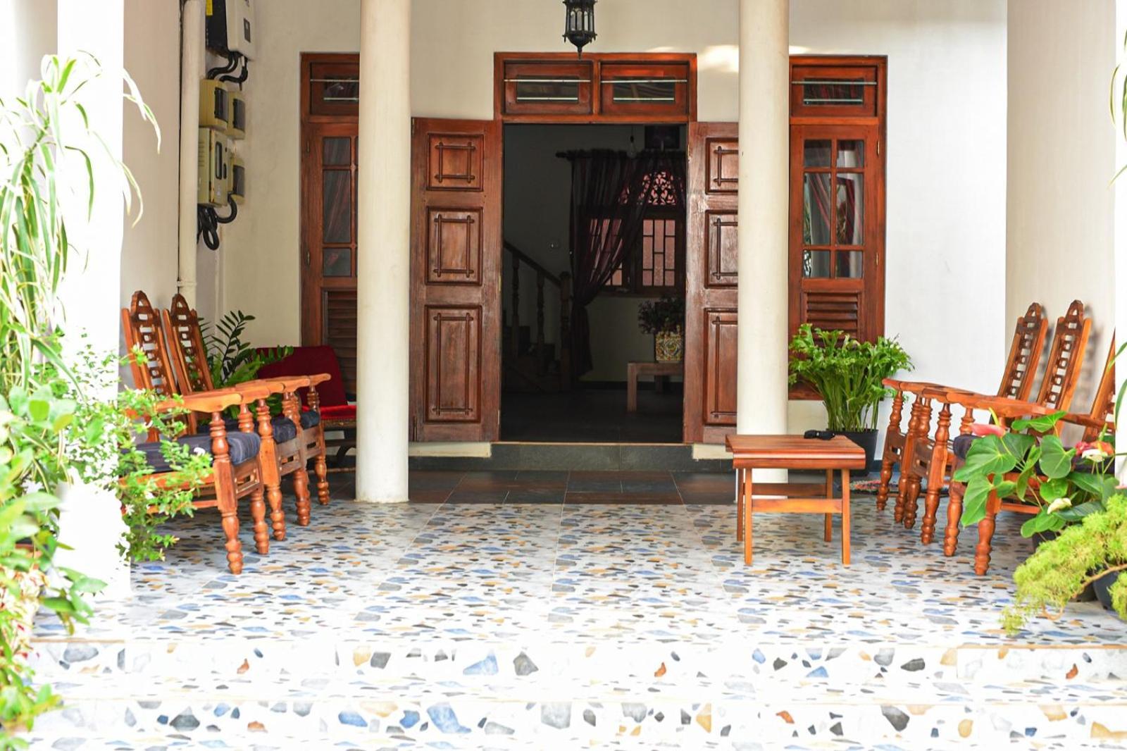 4Ty Two Homestay Galle Dış mekan fotoğraf
