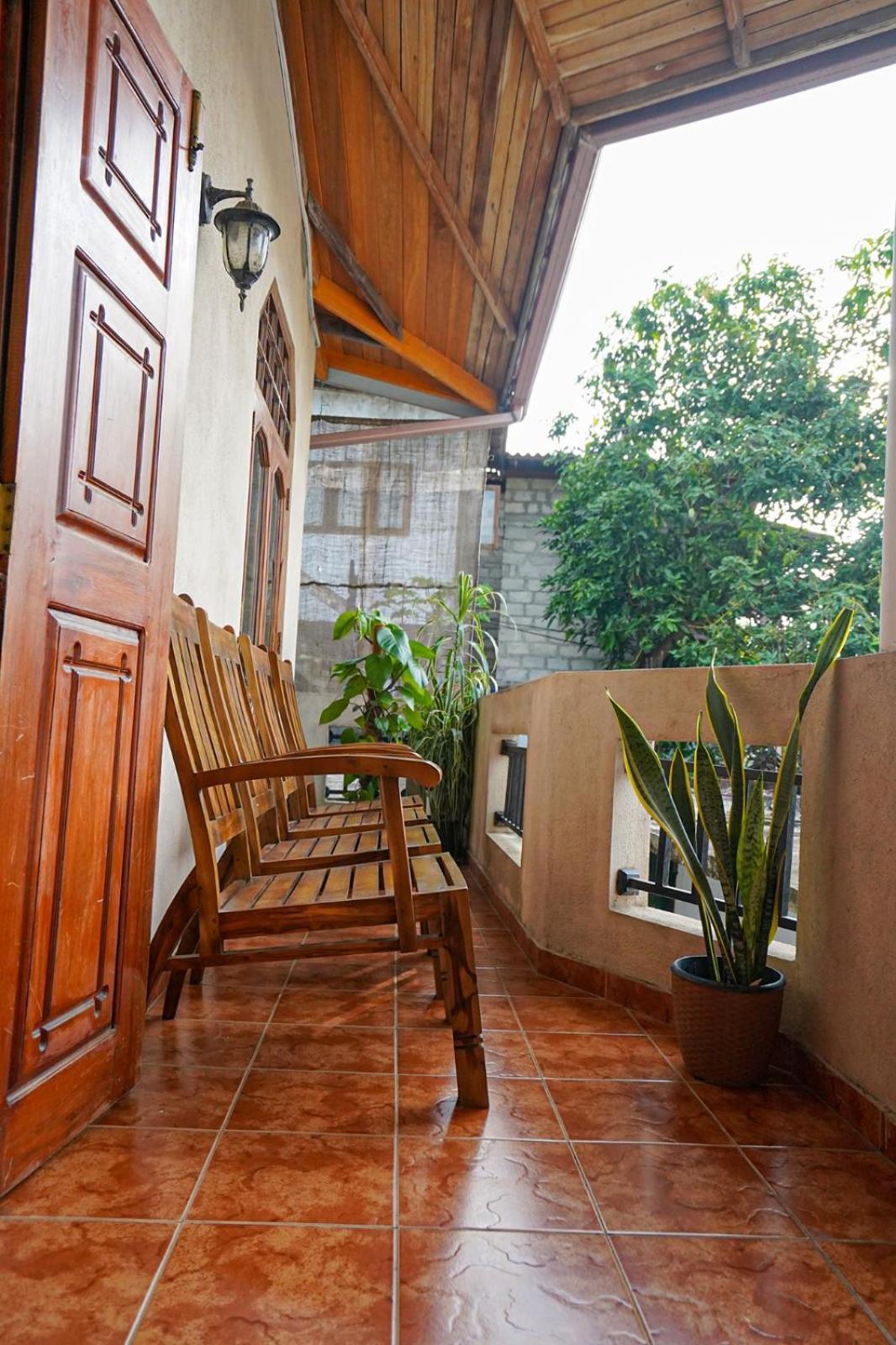 4Ty Two Homestay Galle Dış mekan fotoğraf