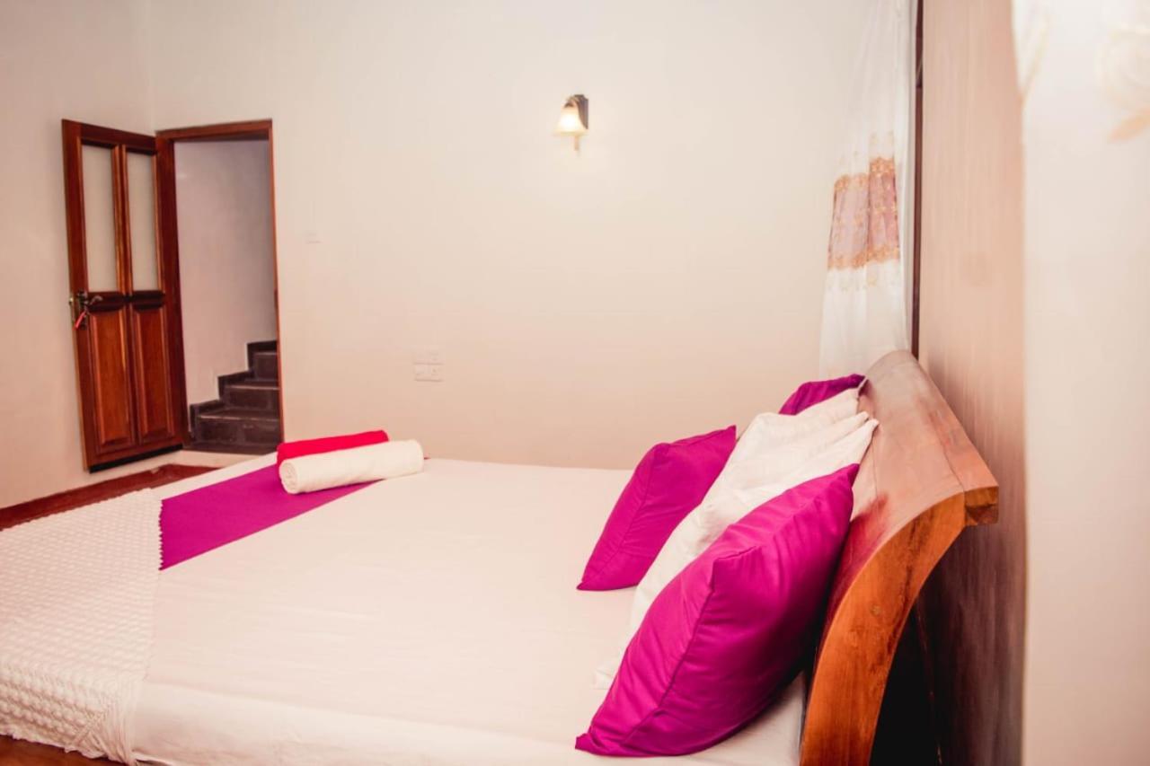 4Ty Two Homestay Galle Dış mekan fotoğraf